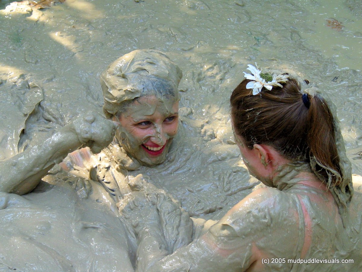 Mud Puddle Visuals on X: 55 Photo Friday - Good friends Lena and Regina  began with what was supposed to be a little romp in the mud. Thought we  were going to