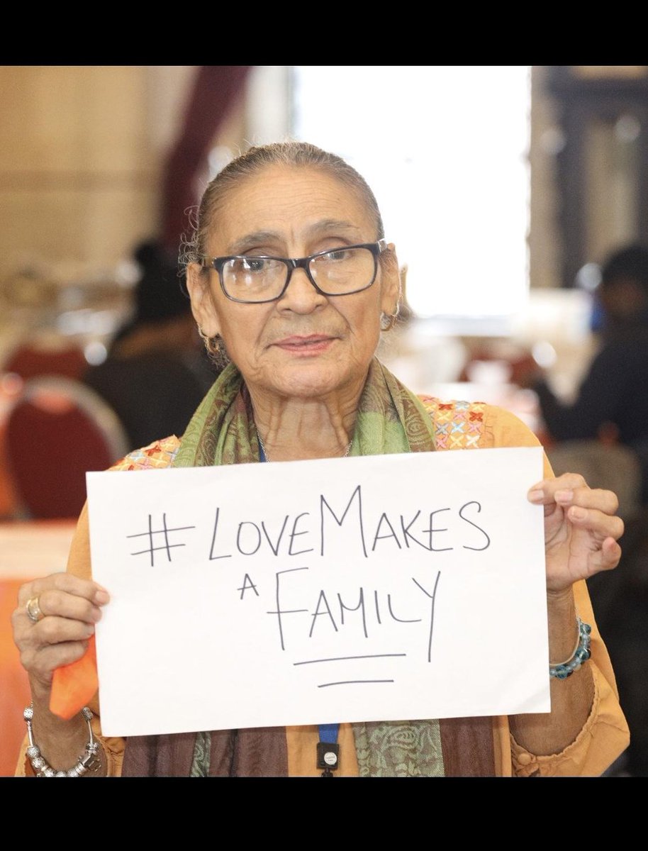 family_equality's tweet photo. Gloria, a local Harlem volunteer, called her Assemblymembers to ensure they were ready to #StandUpforSurrogacy and pass the Child Parent Security Act Now! #LoveMakesaFamilyNY https://t.co/PQSFSQJeg8