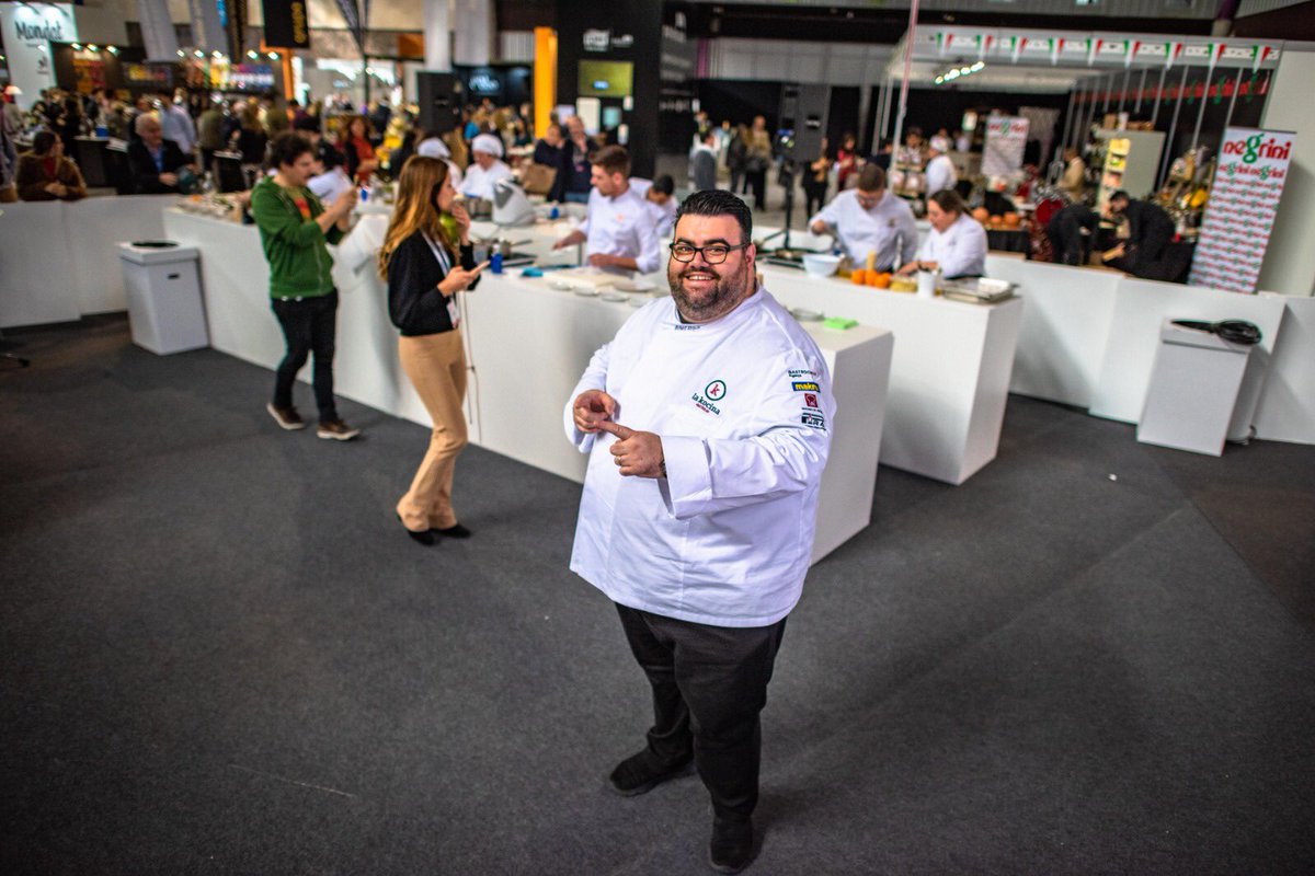 Richard Alcayde (@richardatopchef) on Twitter photo 