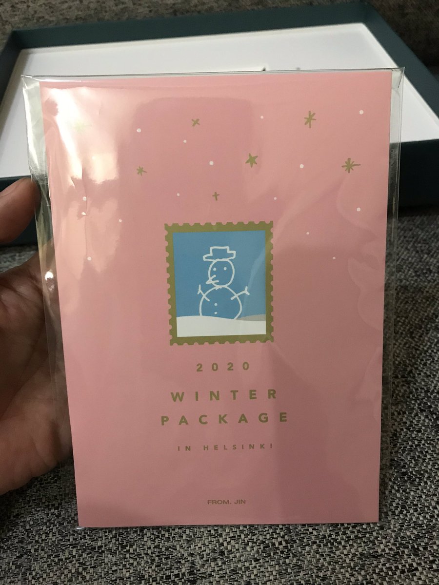 schminggay's tweet photo. WTT | WTB
Hi anyone willing to trade mini pb ng Winter Package in Helsinki?
I got Jin.
Want: Taehyung or Yoongi
Meetup: Megamall | Galleria | Mckinley
Please help RT, thank youuuu 😍
#WinterPackageInHelsinki #winterpackage2020 https://t.co/n9jnQE4oHe