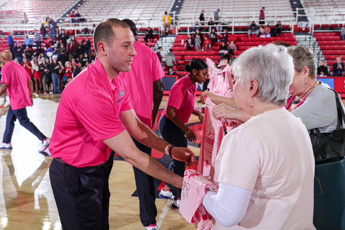 StJohnsRedStorm's tweet photo. This one means more #BreastCancerAwareness #RedStormWarning https://t.co/ebbyxyE5rL