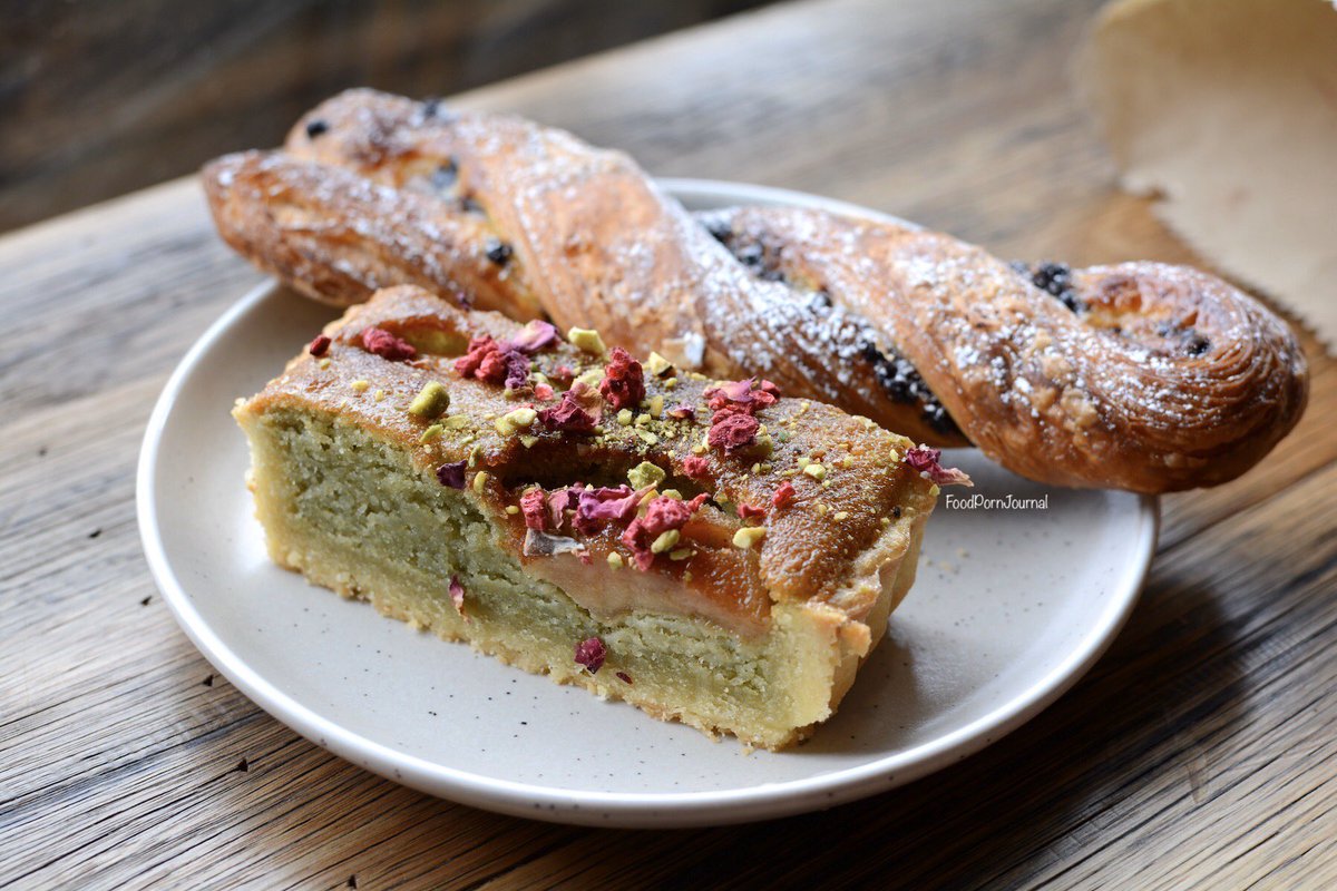 Dessert sorted #dessert #cake #canberra #sweettooth #cbr #foodie