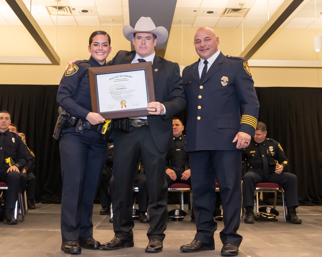 MarkleCCPD's tweet photo. Congratulations to our 30 new academy graduates! We look forward to the great work you will do! https://t.co/Cj8aBYKs0i