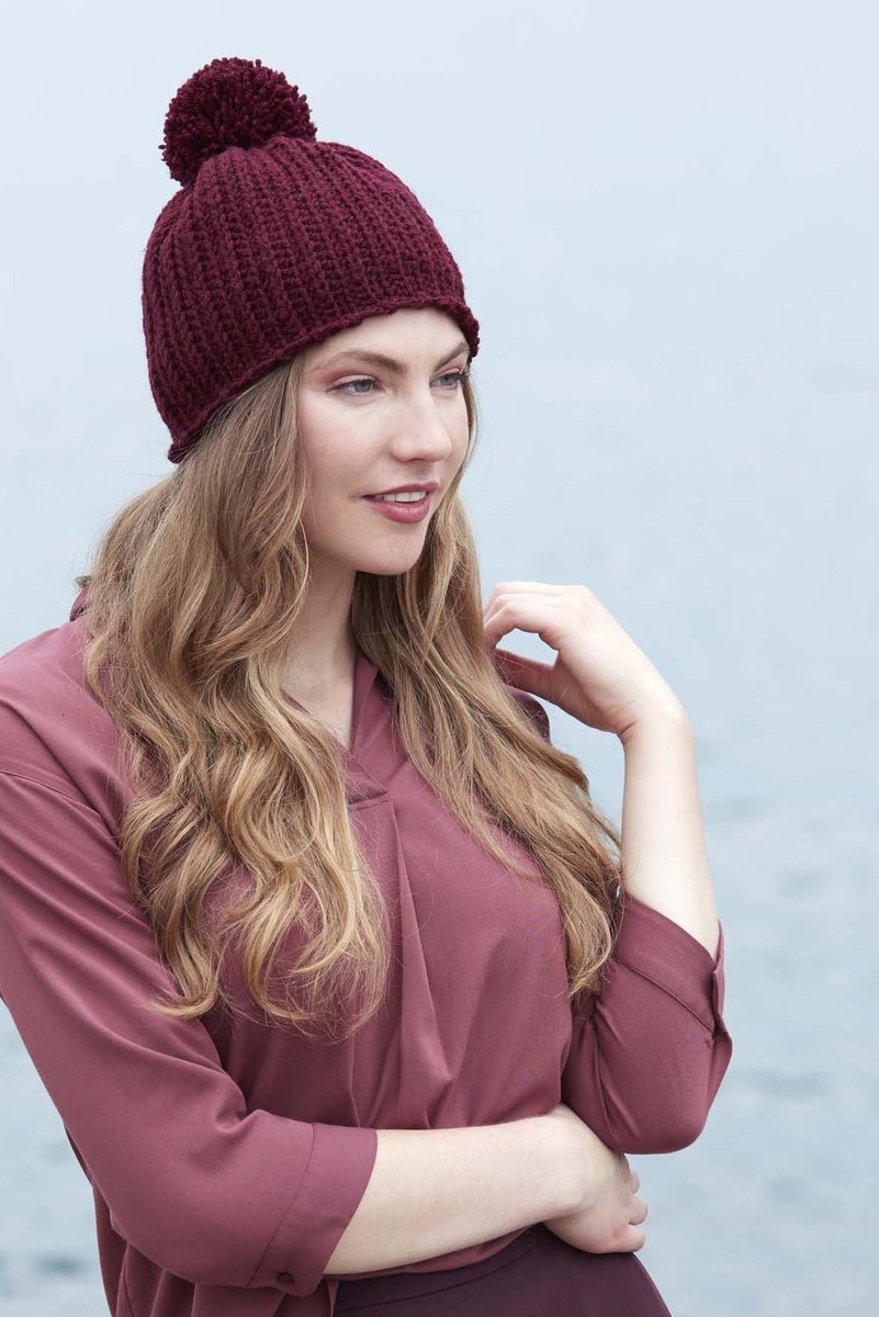 Red Heart Yarns tweet media