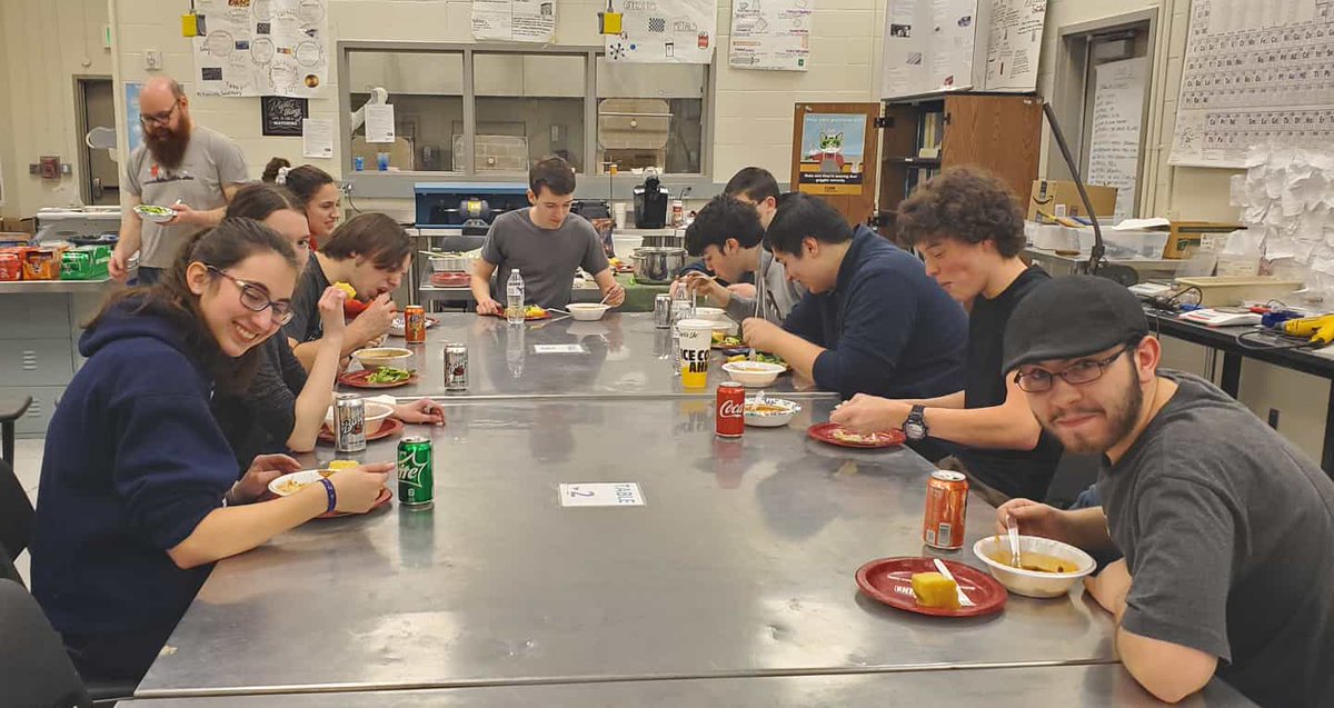 FRC4131's tweet photo. Day 4/7 of the #familyFIRST challenge! Nothing says family more than our team dinners 🍕🍽️

We'd like to nominate @IDragon6503 to join the fun! https://t.co/TWLqplL5kK