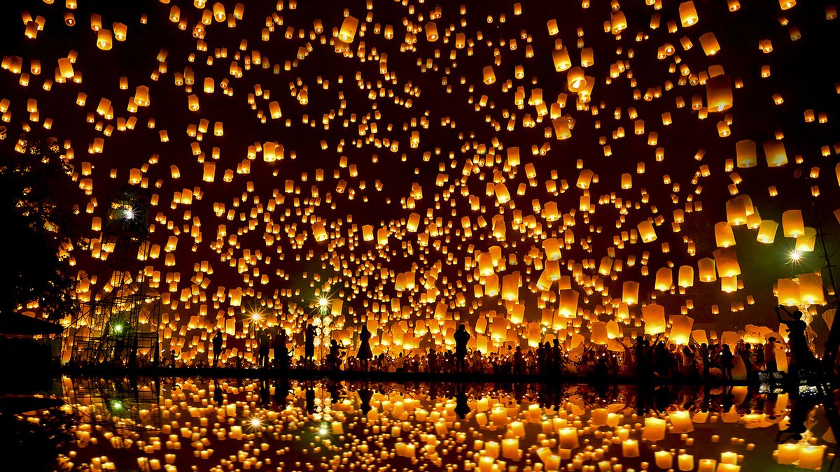 A sight to behold! Billions of lanterns fill the sky as all over China people celebrate. 

#guiddoo #guiddooworld #travel #tourism #china #lanternfestival #lantern #light
