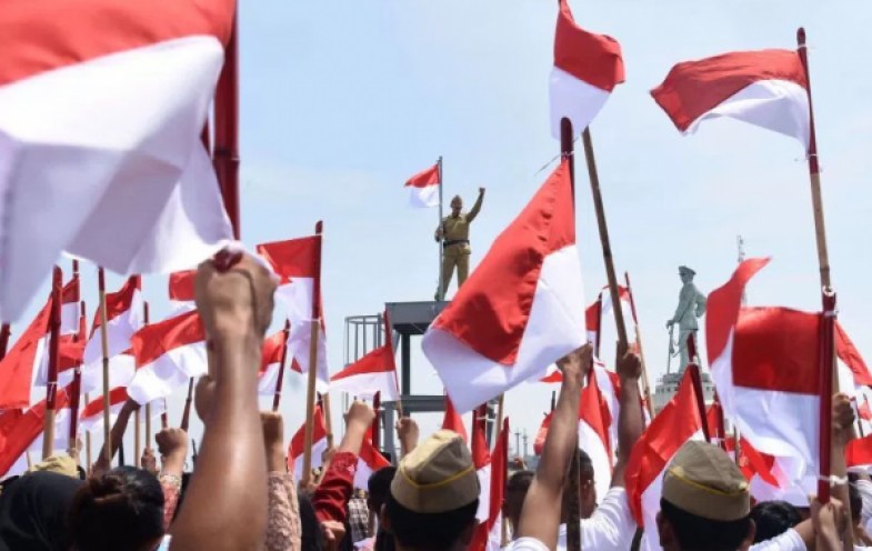 CryptoPublicID's tweet photo. Open promo #programfolback 
program ini kan mengajakmu
lebih cinta NKRI
tanpa harus 
mengumbar benci
mengajakmu tuk
bersilaturahmi
yuk daftar dg ketik: #programfolback

syarat Cinta NKRI https://t.co/lVdXQzcoT3