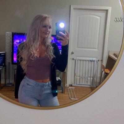 Paigey tweet media