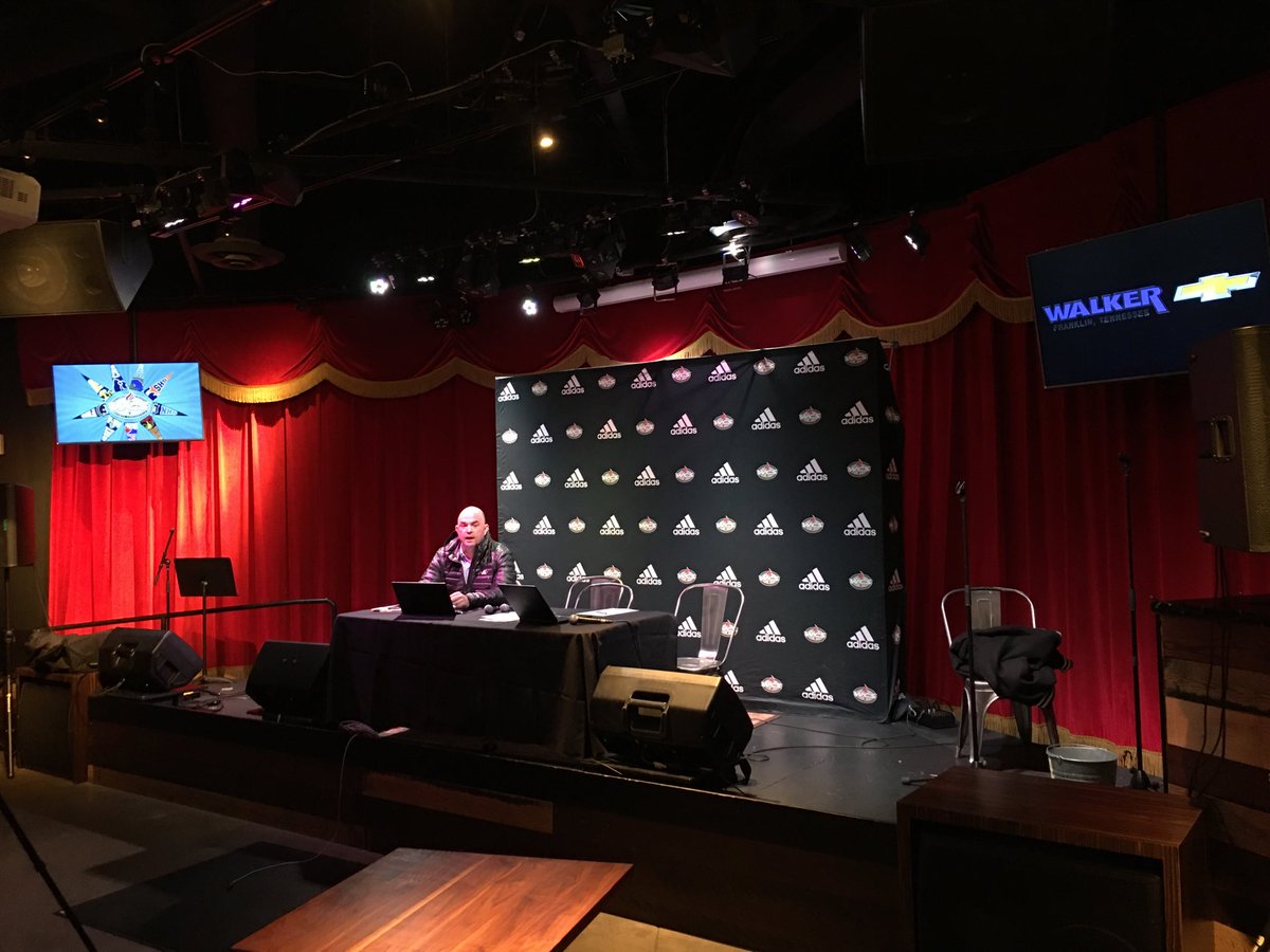 wcsCOAthletics's tweet photo. Getting ready for the #RivalryFriday show. Come out to Kings Bowl at 1910 Galleria Blvd. to catch the show live starting at 9:00. https://t.co/44s3ak9CaQ