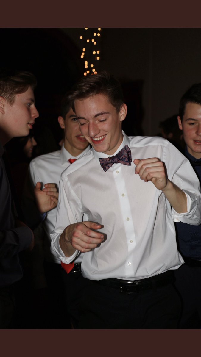 LNSTEMSGA's tweet photo. Hey everyone! This is just a reminder that our annual Winter Formal is coming up! Buy your tickets this upcoming week during lunch and get excited for next Saturday! https://t.co/LZRJCDwup3