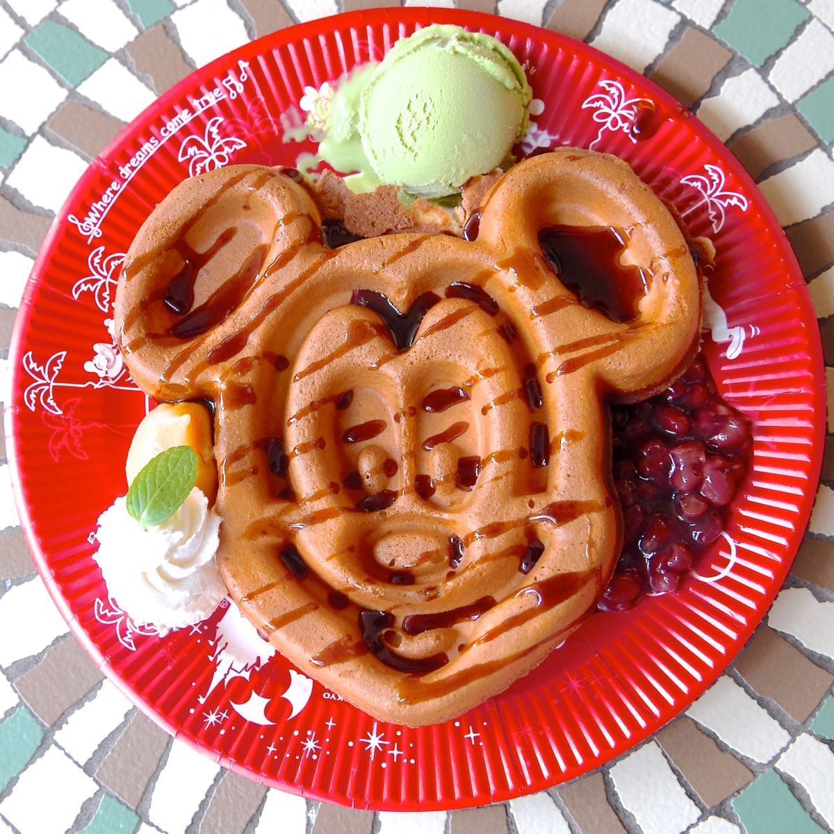 Mezzomikiのディズニーブログ 和風のミッキーワッフル Tdlグレートアメリカン ワッフルカンパニー 早春 季節のワッフル あずき 抹茶アイスクリーム 提供中 T Co Oxy1sqb862 T Co Mb6aljjh Twitter