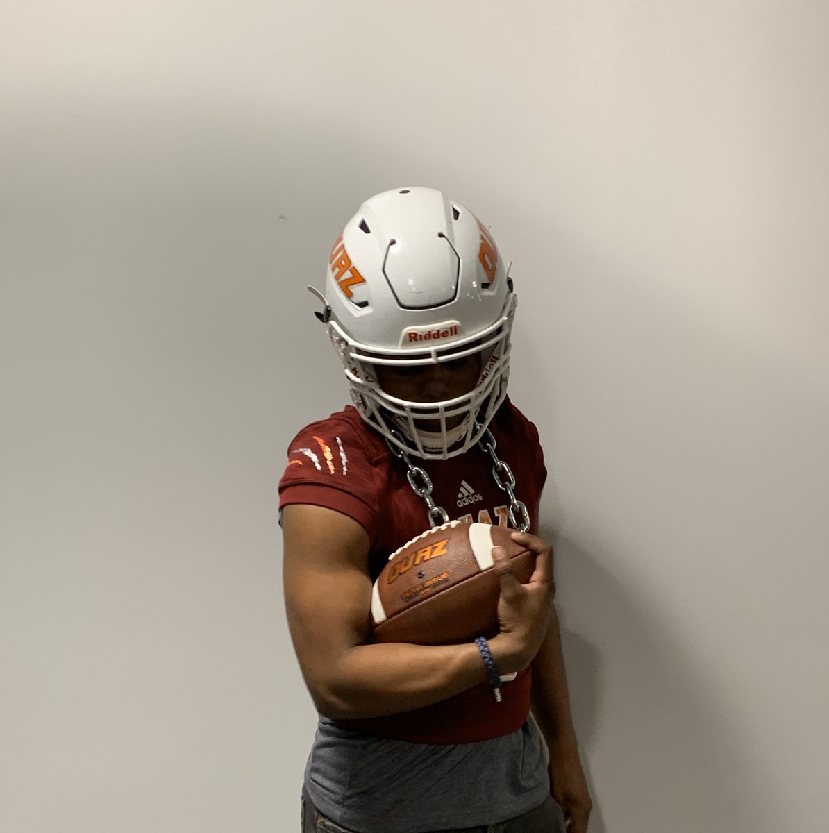 derrick_scottt's tweet photo. Had an amazing visit today at Ottawa University Arizona. I just want to thank @FBCoachByrnes for having my family and I out today. https://t.co/JxnIXMb2ic