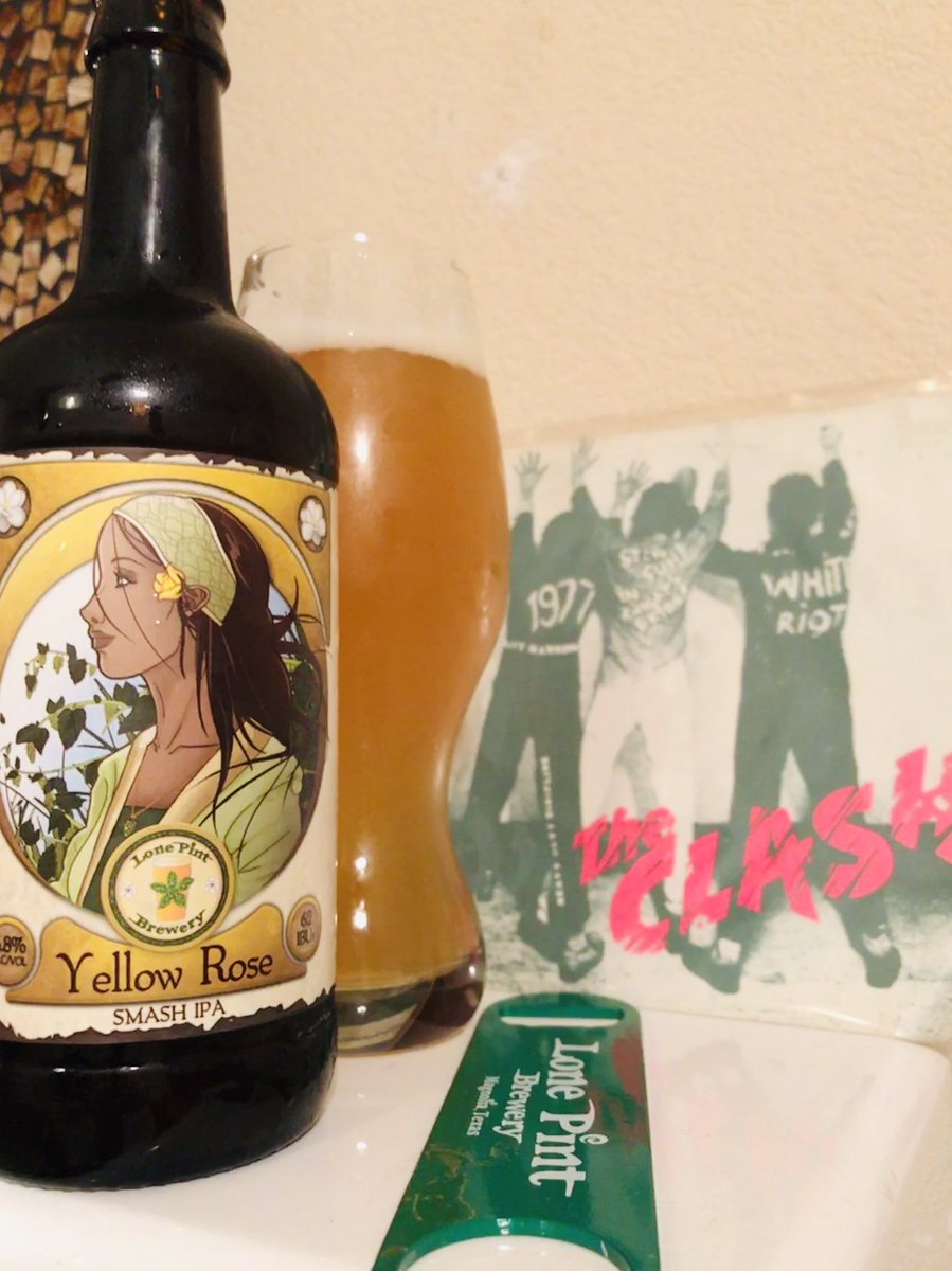 JohanBBT's tweet photo. #InternationalClashDay and the best beer in the world @LonePint #yellowroseipa @ephoustonbill @badhopper @zappafaye @JonMontag @Just4BeerLovers @cedarflats https://t.co/VnIQDv3vrm