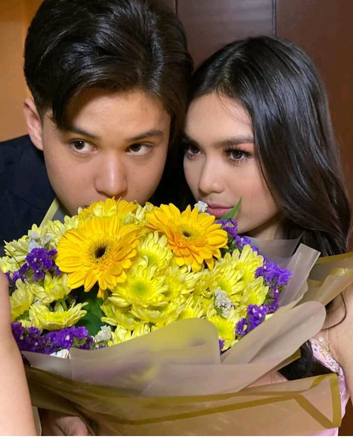 PapiKuyl's tweet image. Thank You Chin @francinecarreld for making my first prom memorable. I hope it was the same for you. #FirstProm - @kyle_echarri

Puso namin💜💘
🙈😍😘