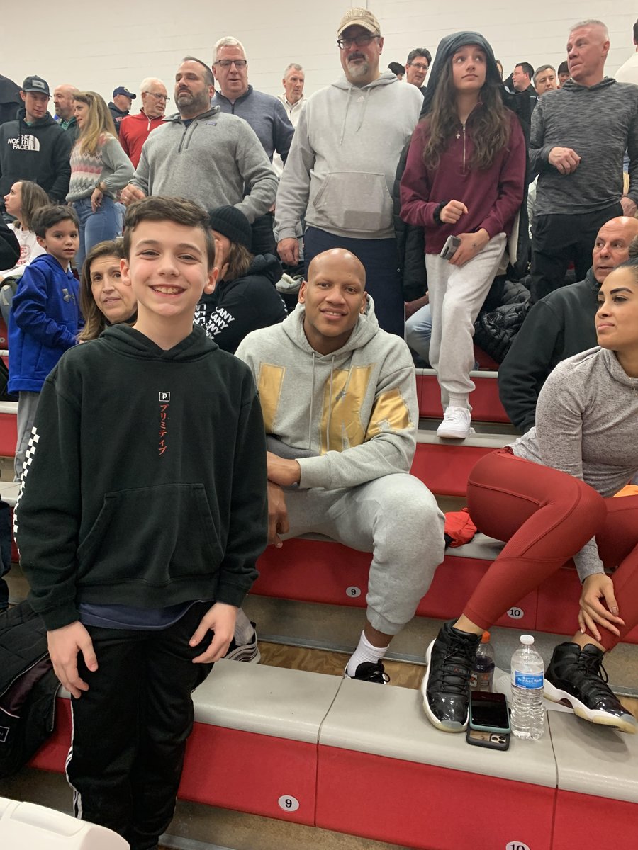 j34jm's tweet photo. @RyanShazier and Ethan. Ryan is an inspiration and, even more important, a first class person https://t.co/rkpB7TG1Jk