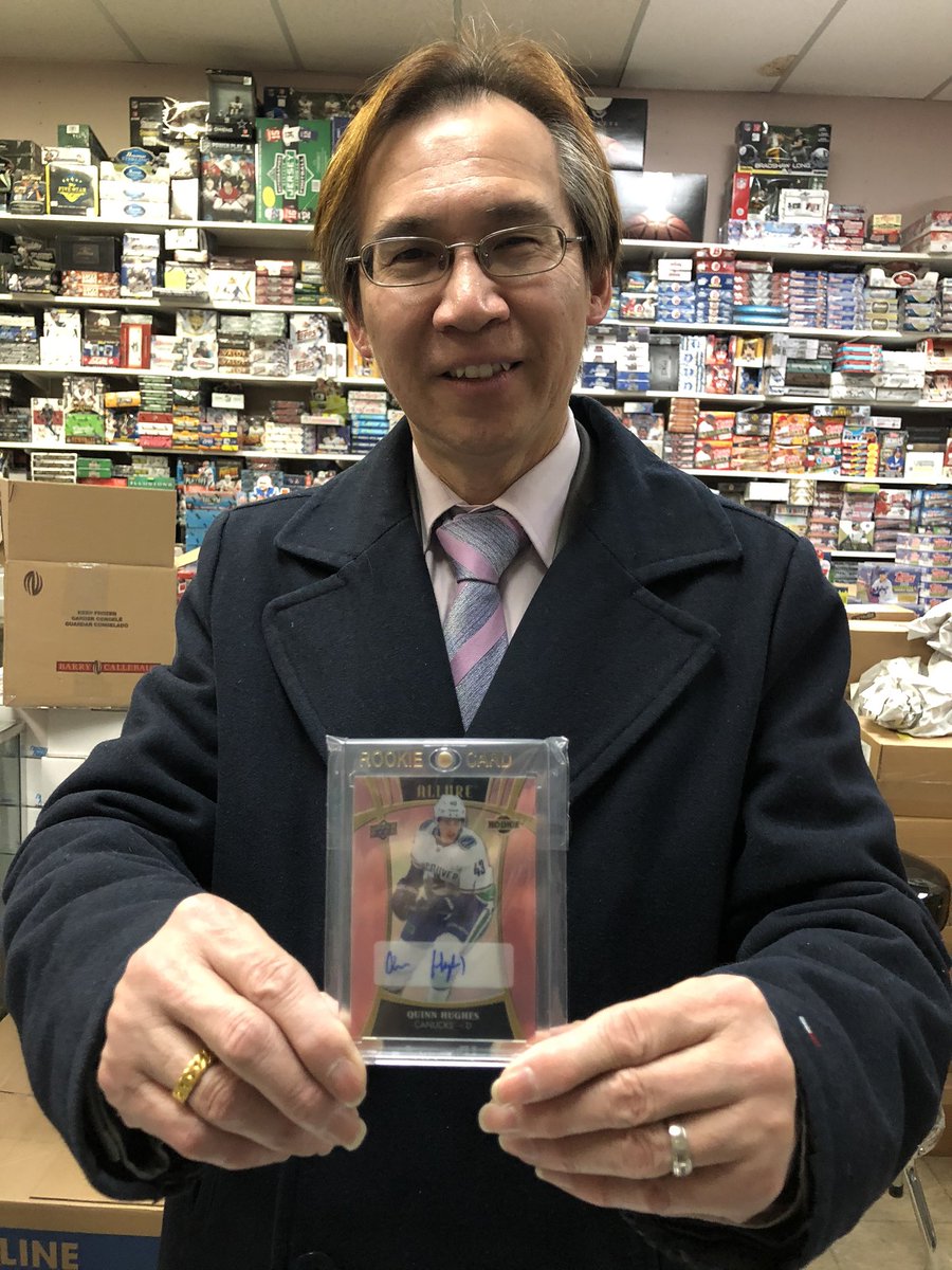 westsportscards's tweet photo. @UniversalDst @UpperDeckHockey @UpperDeckSports @SHOWYOURHITS @beckettmedia @sportscards @sportscardalbum @UltraPROSupply @HockeyCardHits huge hit from #Allure 19-20 Quinn Hughes Pink Diamond Rookie Auto 25/59 #wscbigpulls @Canucks @NHLPA congrats Sunny! https://t.co/lu2wIUM5Xa