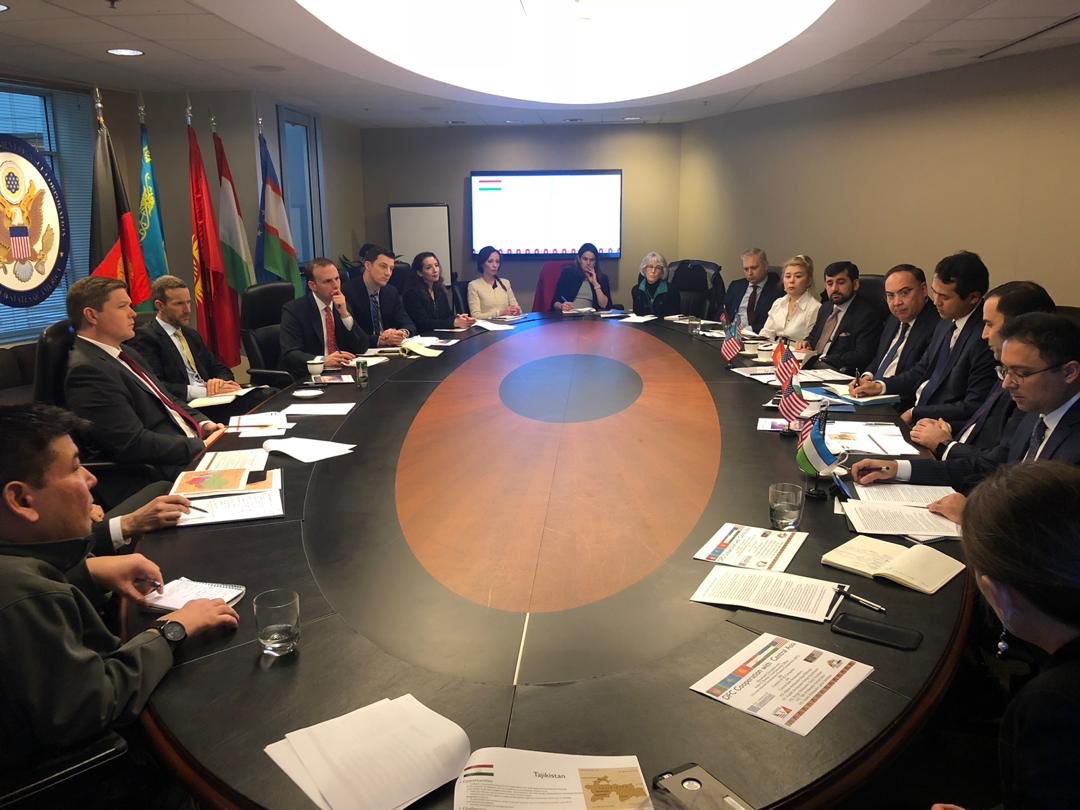 HadiNejrabi's tweet photo. I was pleased to attend a roundtable conversation with six Central Asian Ambassadors at the  #USIDFC with the organization's director, Adam Boehler. We discussed ways for the DFC to assist US firms to partner with companies in the Afghan market. https://t.co/DfxhXbcFtZ