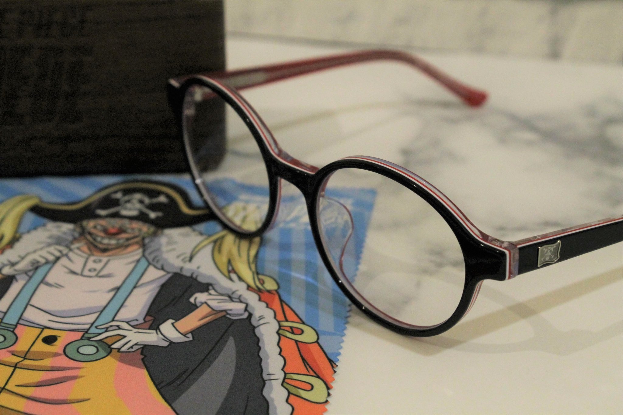 Zoff　ワンピーススタンピード　PCメガネ　ボアハンコック　onepiece Zoff ワンピーススタンピード PCメガネ ボアハンコック onepiece