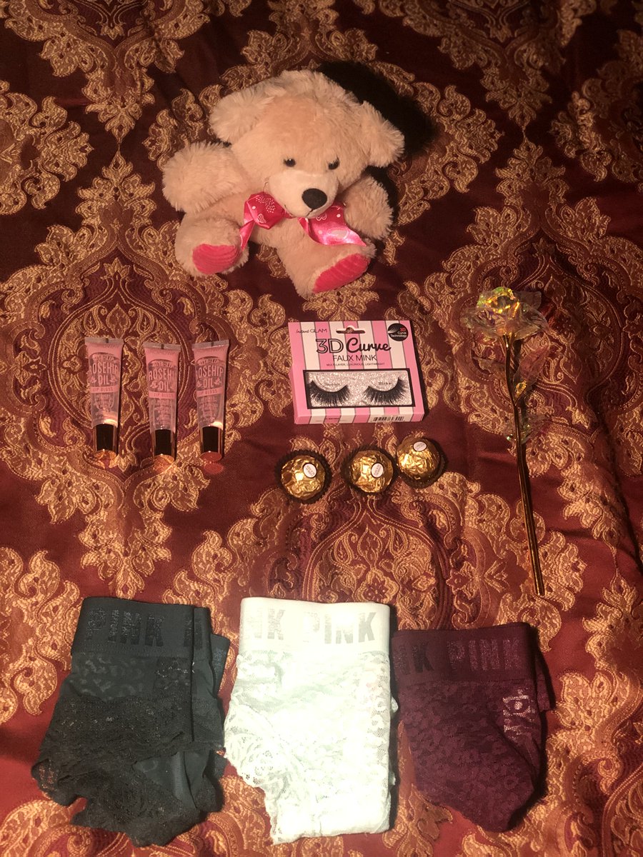 TheGivingBoxCo's tweet image. We sure do. How about you surprise your significant other this valentines day with a home made gumbeaux and a box from The Giving Box Co. Visit us at TheGivingBoxCo.net.