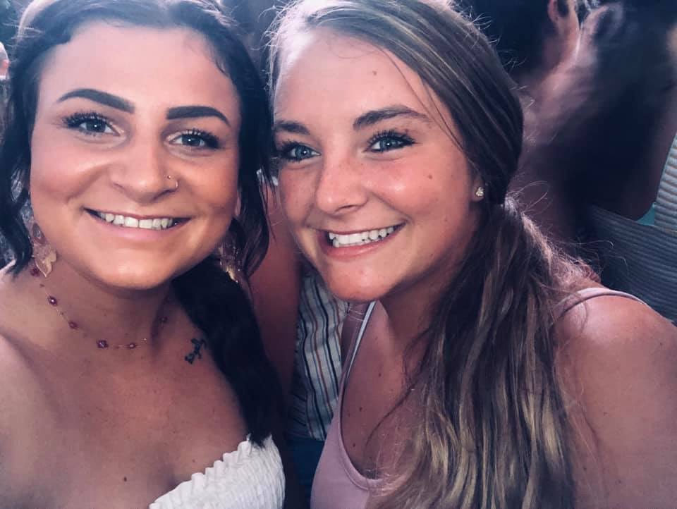 _abbigailblack's tweet photo. Happy birthday to my forever friend🖤 i hope you had a great day, you deserve the best. Thank you for always being there for me and being so amazing with Peighton. Word can’t describe how much you mean to us!We love you and miss seeing your face everyday 💔 https://t.co/zOq2dpxsgR