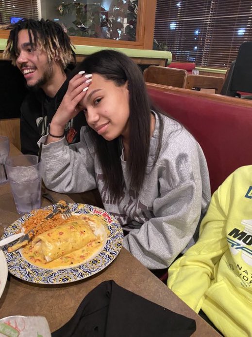 OSAssassin20's tweet photo. That hot ass breath of yours kept your assassin away for a while but not long enough! @jaelynnathaniel https://t.co/gy46s7GR2Q