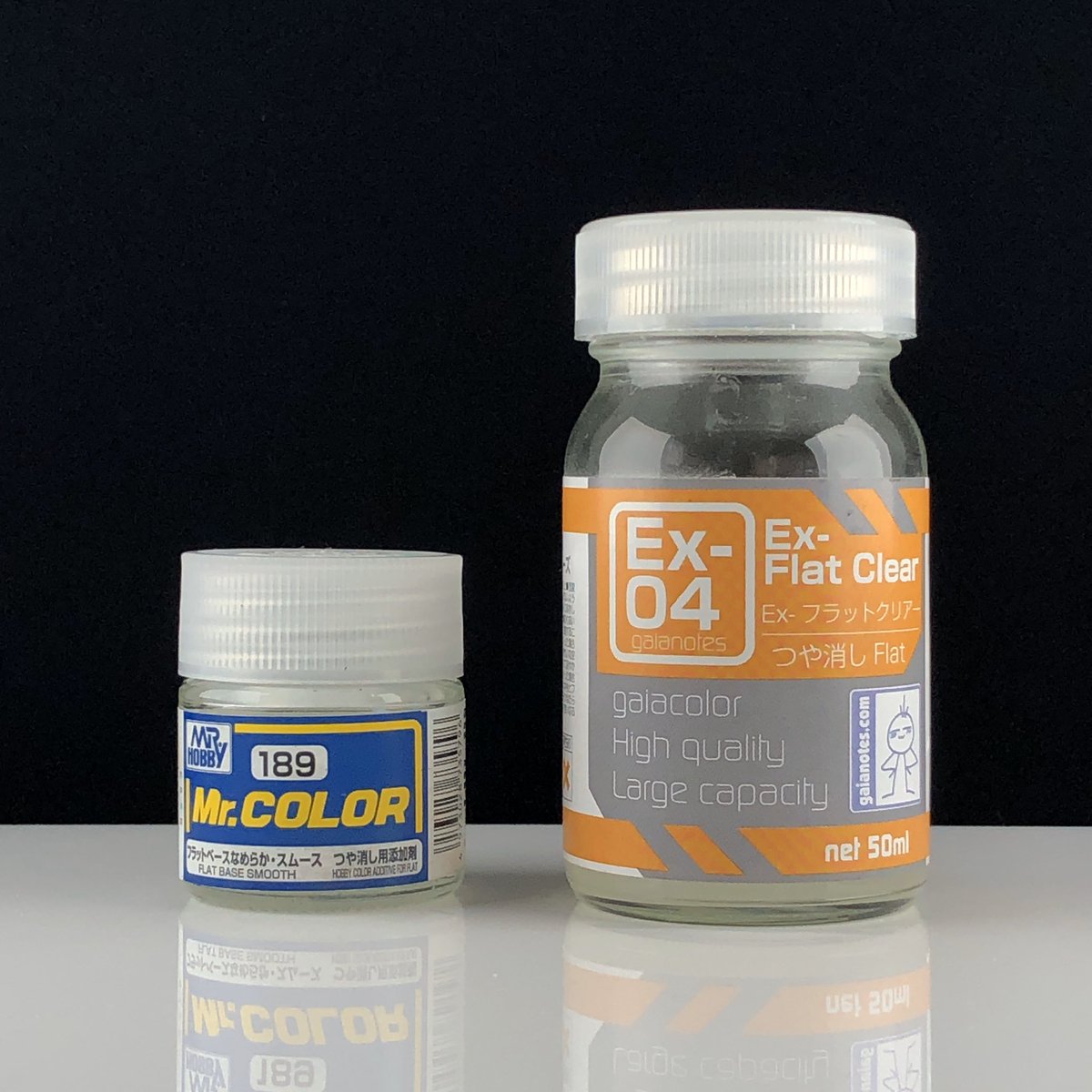 ガイアノーツフラットクリアー他+クレオスサーフェイサー1500+塗料瓶まとめ売り ちなみに自分が使用している塗料はクリアーがガイアのExｰ03クリアーと