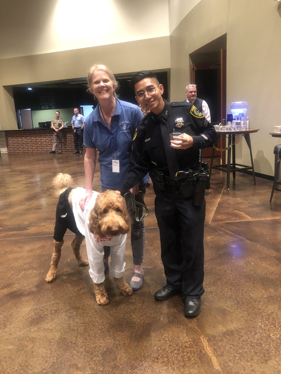 jg_abad's tweet image. “A Night to Shine” sponsored by the @TimTebow Foundation @COFHouston .  What a beautiful prom night for all these special people, we danced, we ate, we had so much fun #promnight #promdate #redcarpet @houstonpolice