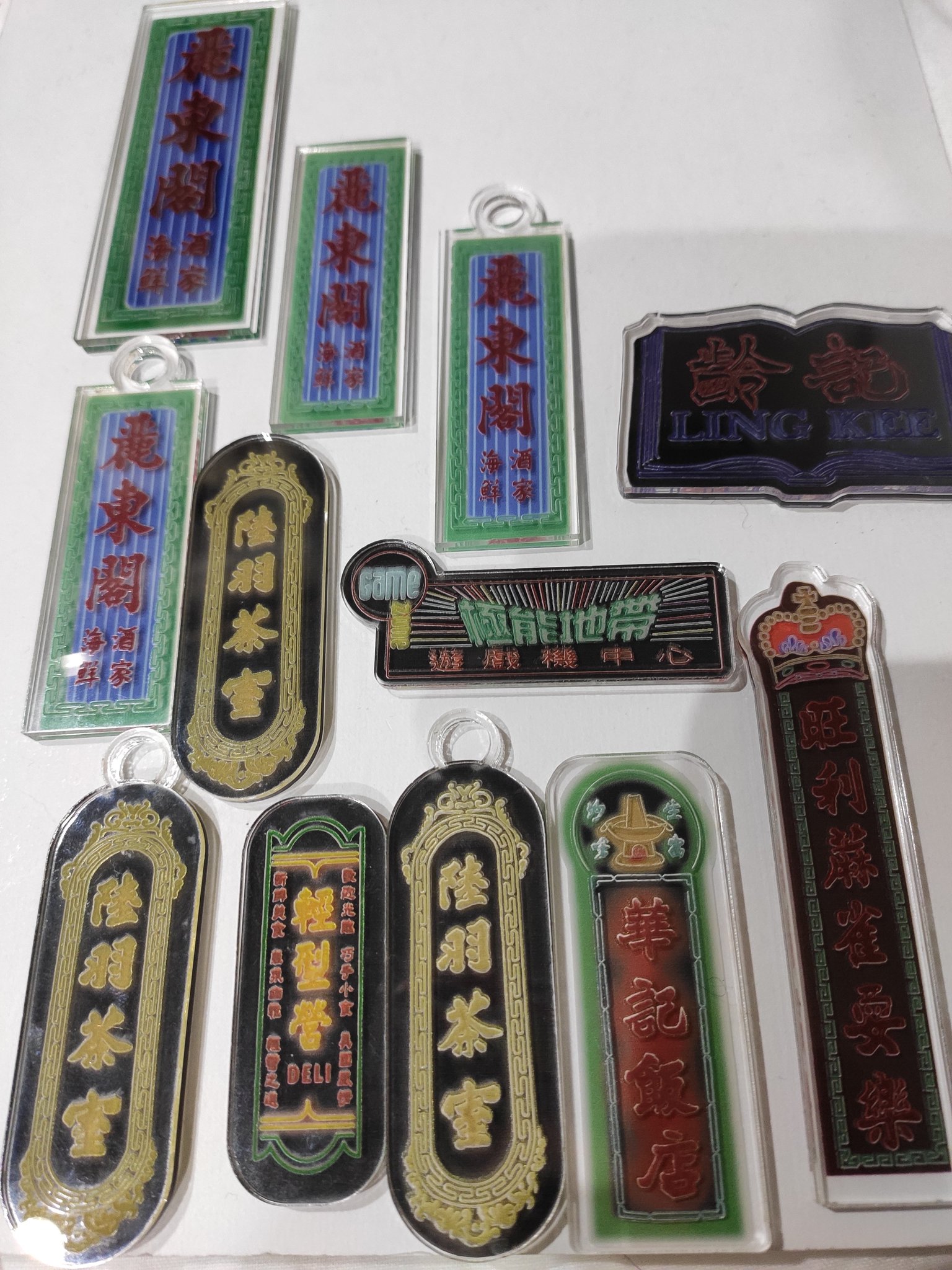 EQOm_XFVUAIpr6-.jpg:large