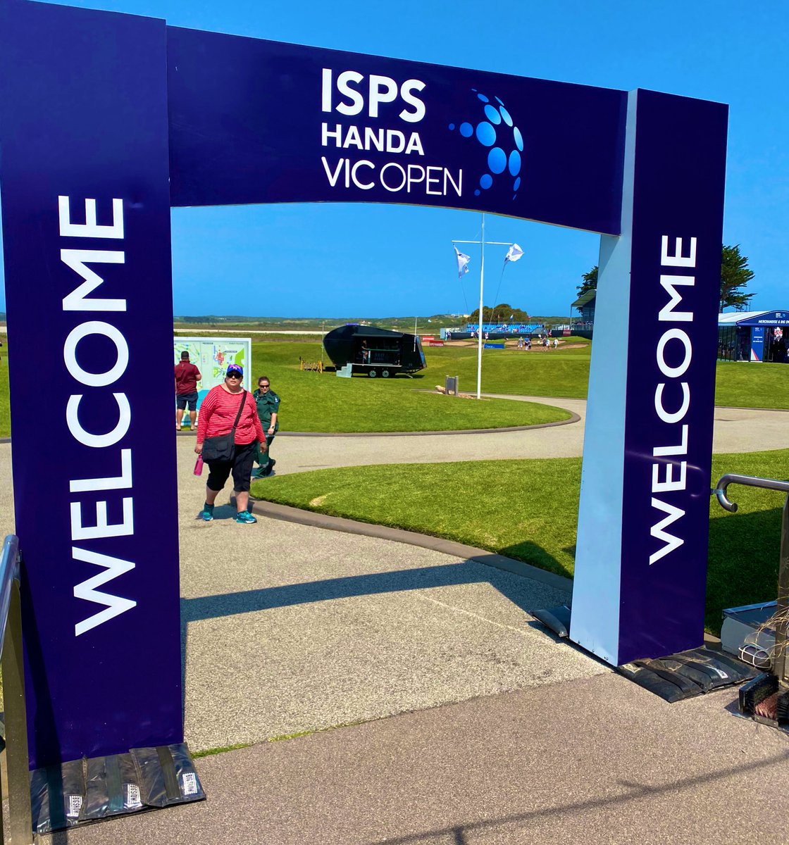 dandmcatering's tweet photo. Beautiful albeit windy day down at @13thBeachgolf for Day 3 of the #VicOpen - plenty of patrons enjoying the Beach Club catered by Dean &amp; McPherson ⛳️ https://t.co/Q3PhOjrSqV