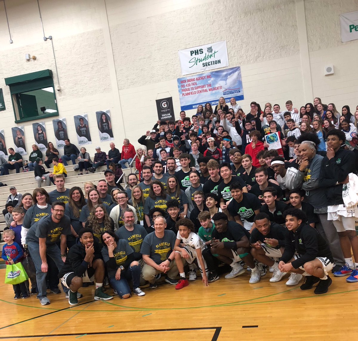 Congratulations to all 3 levels on their victories over Plainfield South tonight