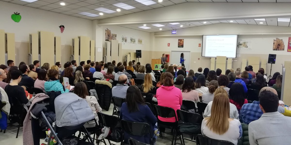 Primeros Auxilios Pediátricos en <a href="/claretaranda/">Claret Aranda</a> gracias a las profesionales de Carolina Duce y Vicky González de <a href="/colegio_claret/">Colegio Claret de Madrid</a> Madrid.