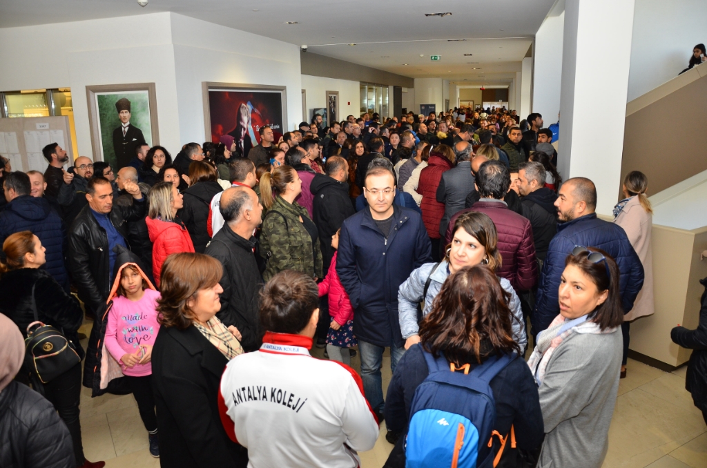 Antalya Koleji Okulları Okula Kabul ve Bursluluk Sınavına Yoğun İlgi

Antalya Koleji Konyaaltı Kampüsü Ortaokuluna başvuru yapan öğrencilerin katılmış olduğu 2020-2021 eğitim öğretim yılı için yapılan Okula Kabul ve Bursluluk Sınavı tamamlandı.