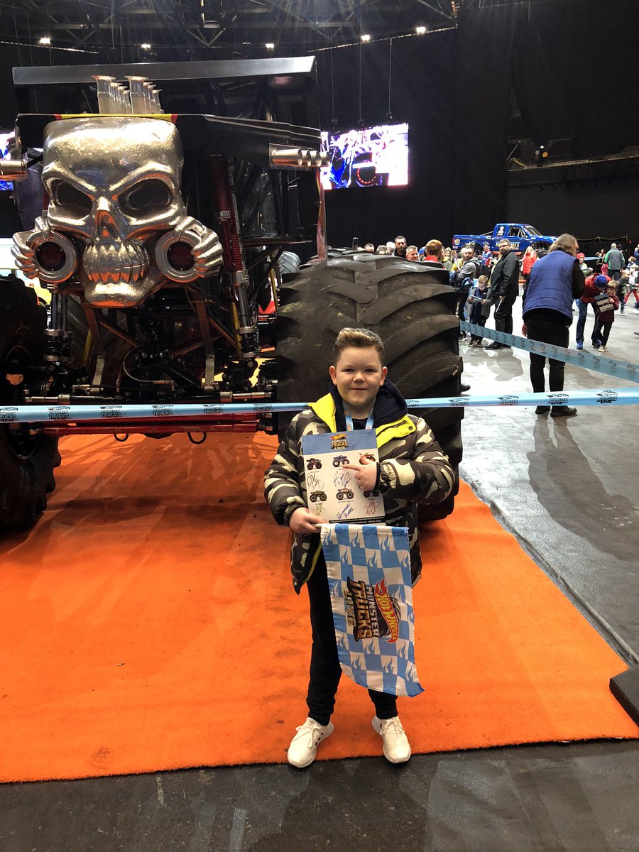 bobgoesthefish's tweet image. #hotwheelsmonstertruckslive having a ball today at the crash party 🤟🏼