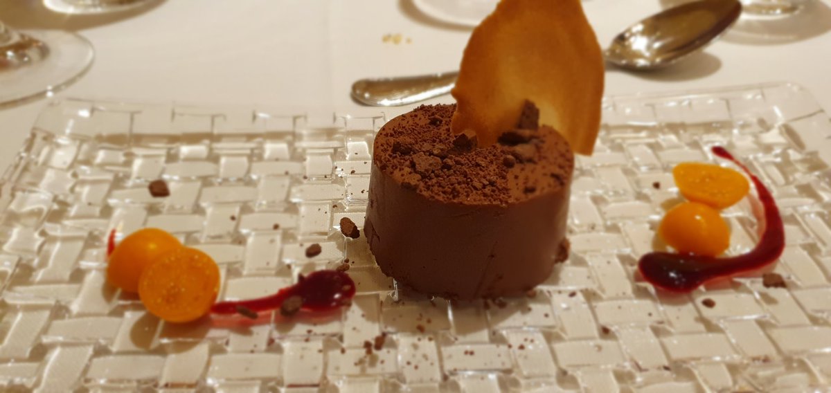 GastroRebel's tweet photo. ¡Vaya descubrimiento!

Restaurante Aragonia en @palafoxhoteles en #Zaragoza

Alta cocina con menús con una gran relación precio.

#FelizFinDeSemana #gastronomia https://t.co/eJY5pX2Kmp