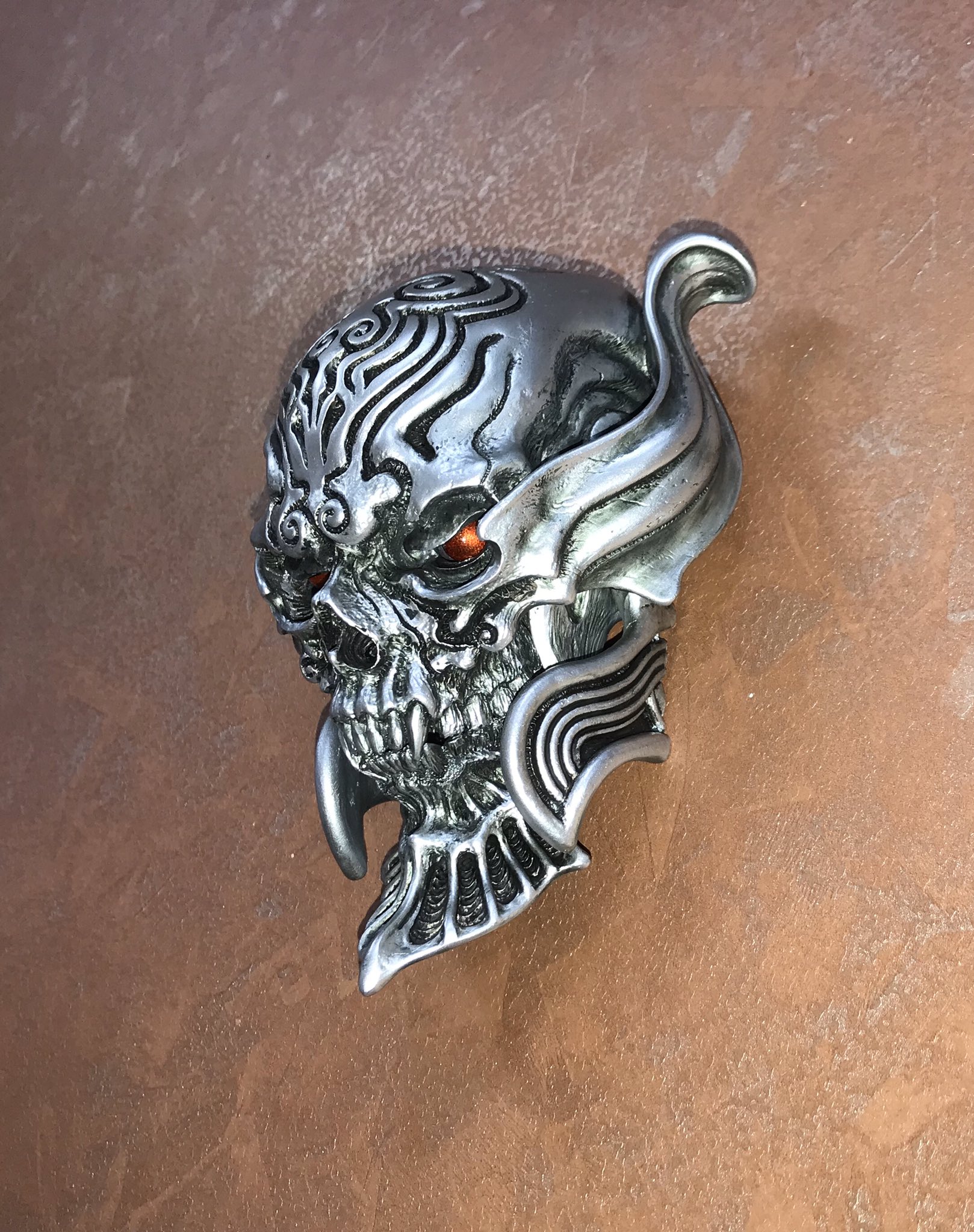 تويتر フューチャーモデルズ على تويتر ワンフェス先行販売 竹谷隆之氏原型 牙狼 Garo コレクションサイズヘッドモデルシリーズ 魔導輪ザルバ コレクションしやすいサイズにて牙狼 Garo ヘッドモデルの新シリーズがスタート ザルバの他 ガロ ゼロの塗装見本