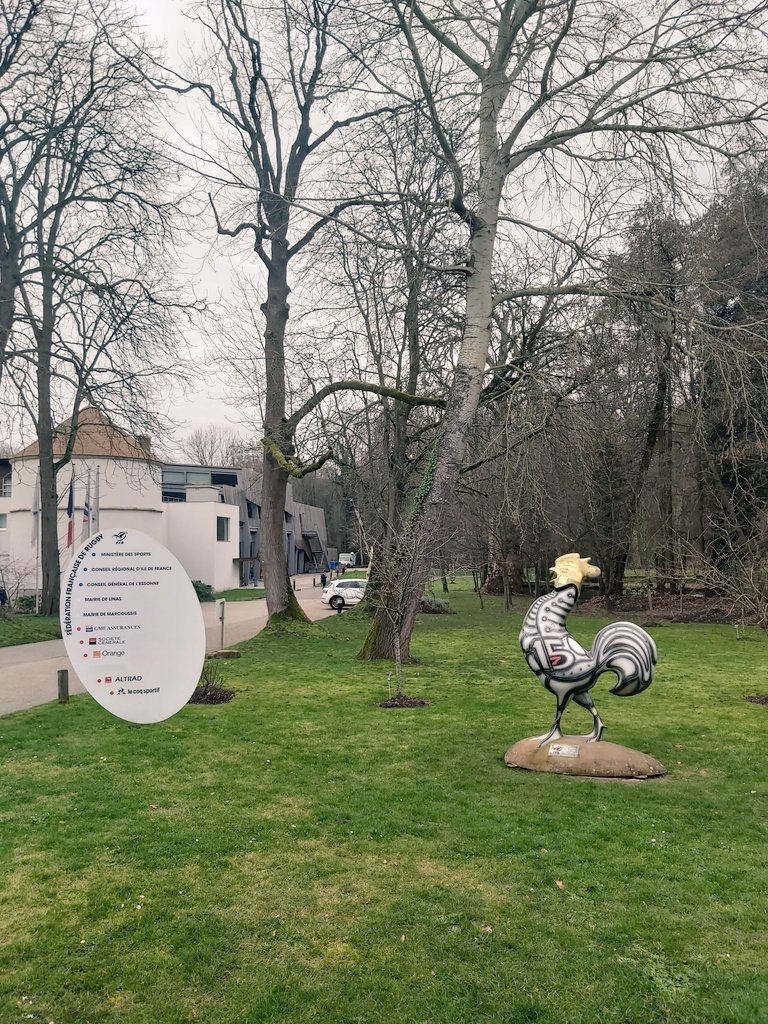 lauzzanamichel's tweet photo. Colloque Rugby Santé organisé par @FranceRugby

➡️ 10 M de personnes avec une affection de longue durée
➡️ Environ 400 000 nouveaux cas de #cancer par an en France. 

Les bienfaits du #sport pour les patients et les sédentaires ne sont plus à prouver. @RoxaMaracineanu https://t.co/412dt54ZIp