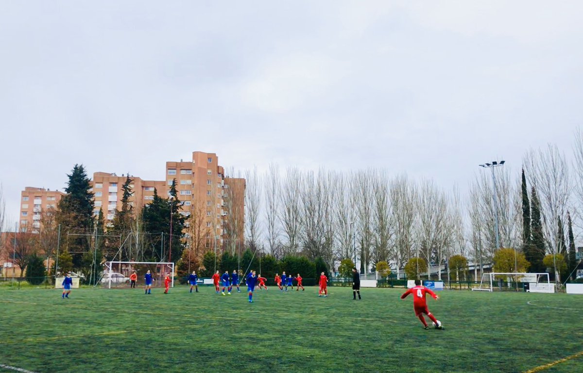 samugalicia's tweet photo. Disfrutando de un @UDSurVa – @cfpegaso en el Felicísimo a pocas horas del posible debut de Ben Arfa en Zorrilla. El fútbol es maravilloso. https://t.co/jEftrBluGj
