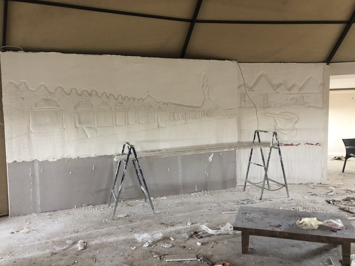 Yoğun bir şekilde devam ediyoruz bitirmeye en kısa sürede Hizmetinizde Olacağız inşallah.  GÖBEKLİTEPE ÇADIR Saray Konuk Eviniz