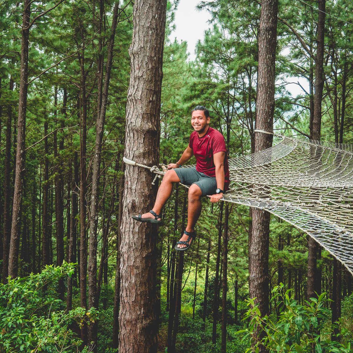 ferdzdecena's tweet photo. Awesome to welcome back @Teva in the Philippines with a meaningful hike and tree nurturing at @MasungiGeo.
Available at Toby's Sports nationwide.
#TevaxMasungi
#StrapIntoFreedom
#IronwulfEnroute https://t.co/gBeBw8Bz6m