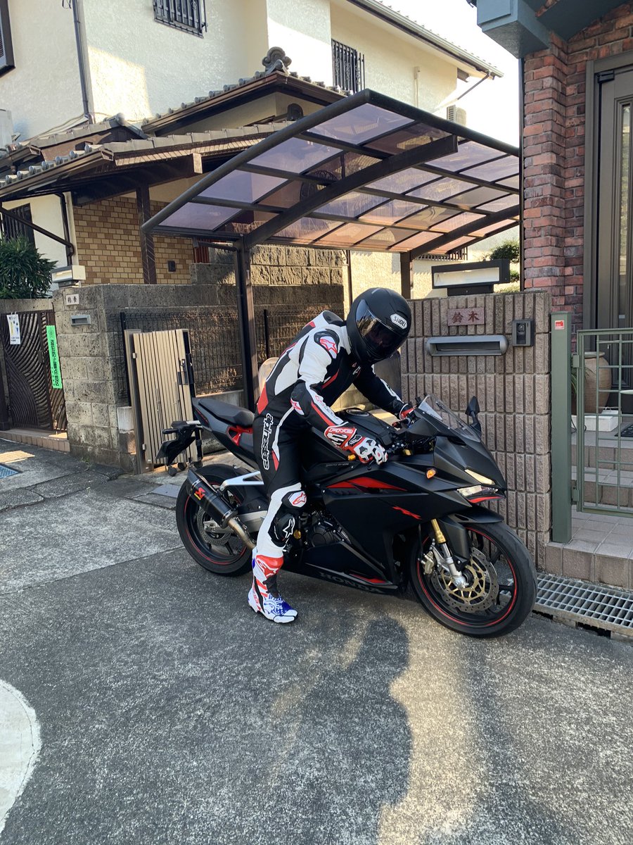 Case publishing tweet media