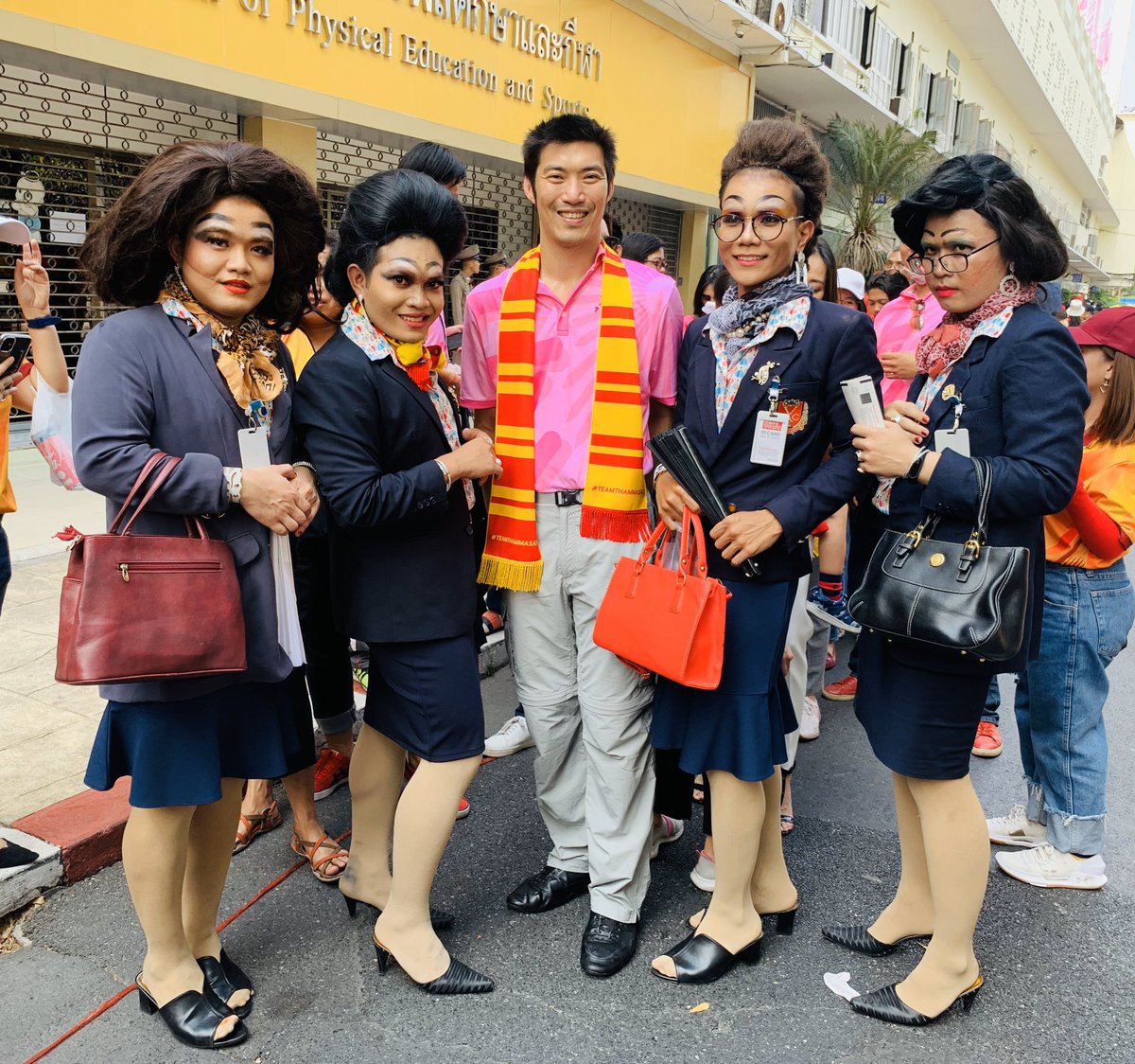 foamnipich's tweet photo. ภริยาท่านประกบแล้วค่ะ  #CUTUBALL74 https://t.co/Oe5R9UPp3u