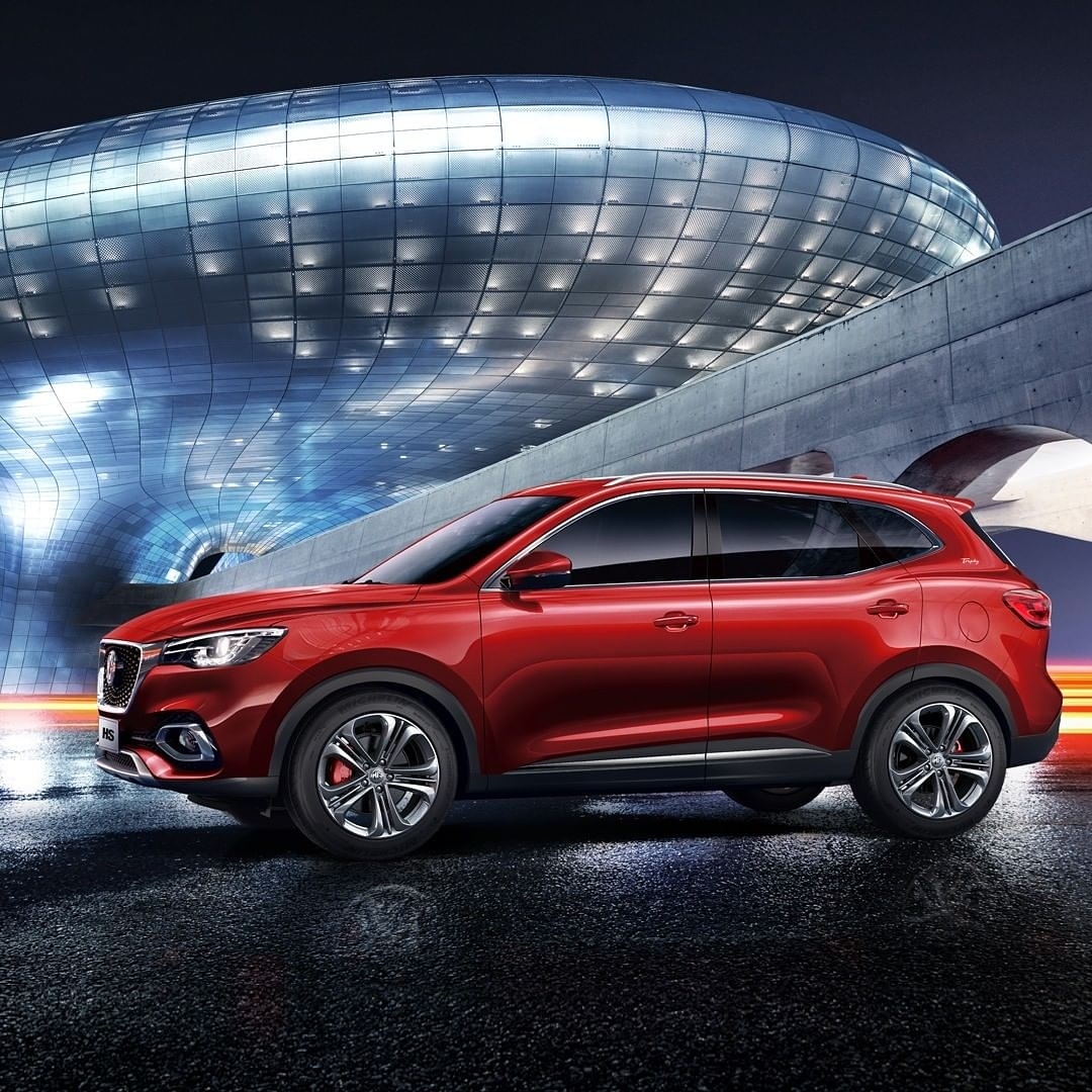 MG_Bahrain's tweet photo. You'll always feel safe on the road in the all-new powerful #HS thanks to our lane departure warning system and Euro NCAP five star safety rating. 

#ZayaniMotors #MG #bahrain #manama #MGCAR #MGCarClub #MGmotor #MGLovers #mgclub #mgmiddleeast https://t.co/IazkjLtq2P