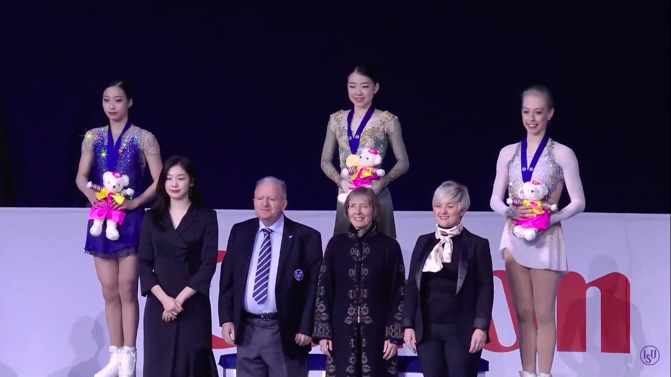 Чемпионат четырех континентов  |ISU Four Continents Figure Skating Championships/4-9 февраля 2020/ Сеул (Корея) - Страница 4 EQPRzdFUcAY5wU7