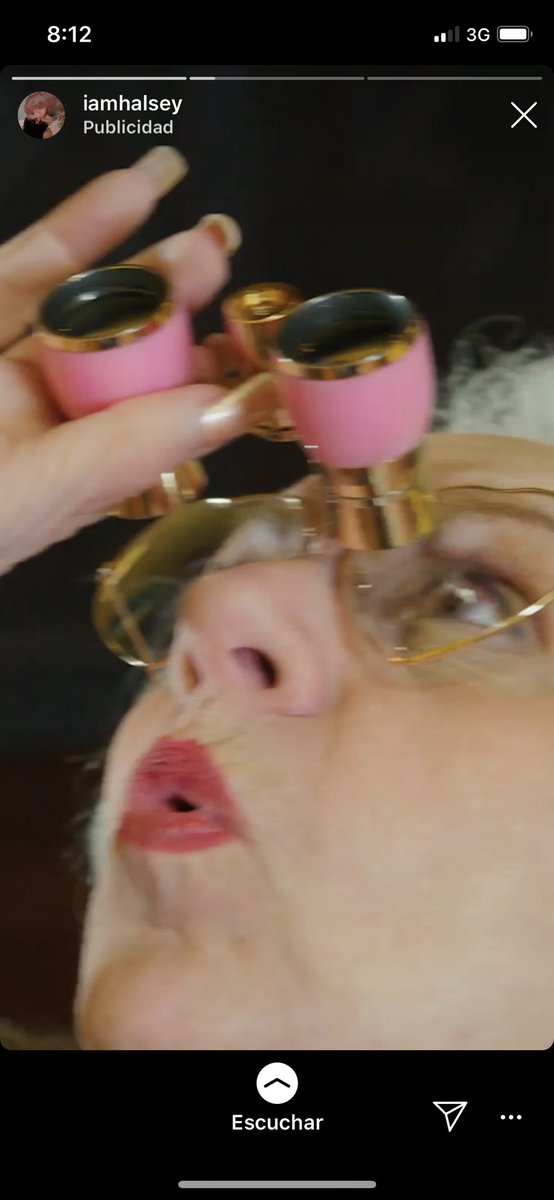 Spotted a little management mistake hahah. <a href="/halsey/">halsey 🌸</a> is promoting <a href="/NiallOfficial/">Niall Horan</a> on Instagram 🥳🥳🥳