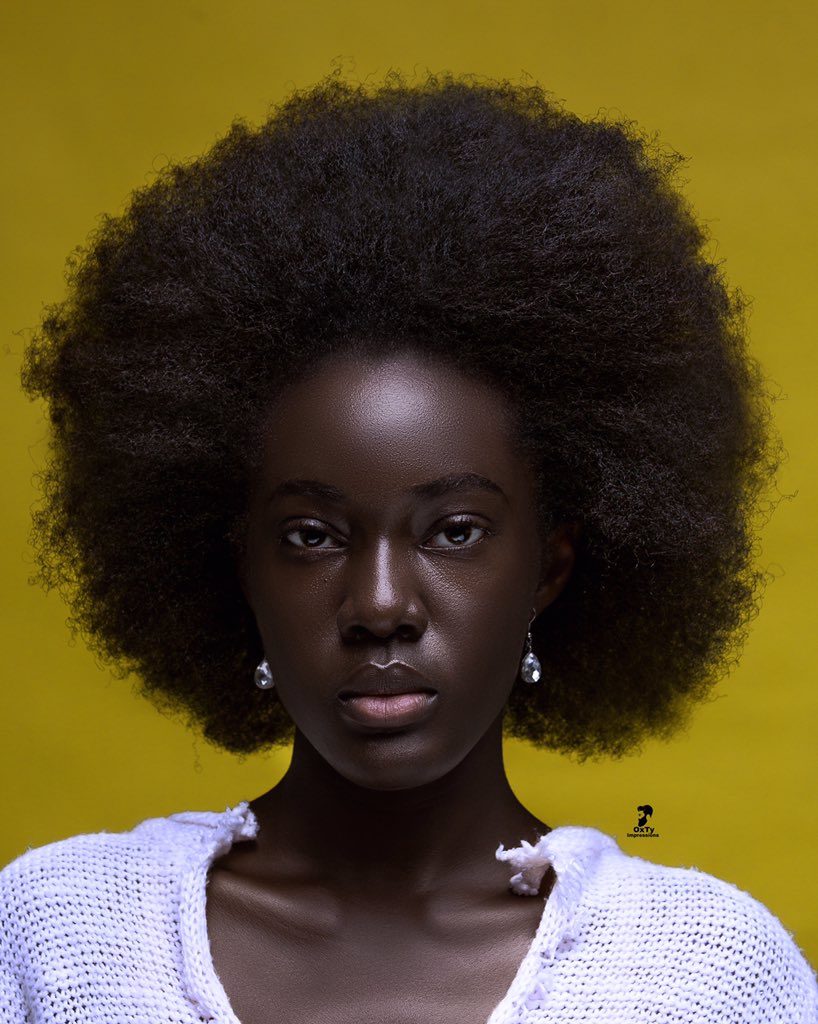 Quivarx's tweet image. Black is beautiful 😍😍😍
Model @Smoke_andbone