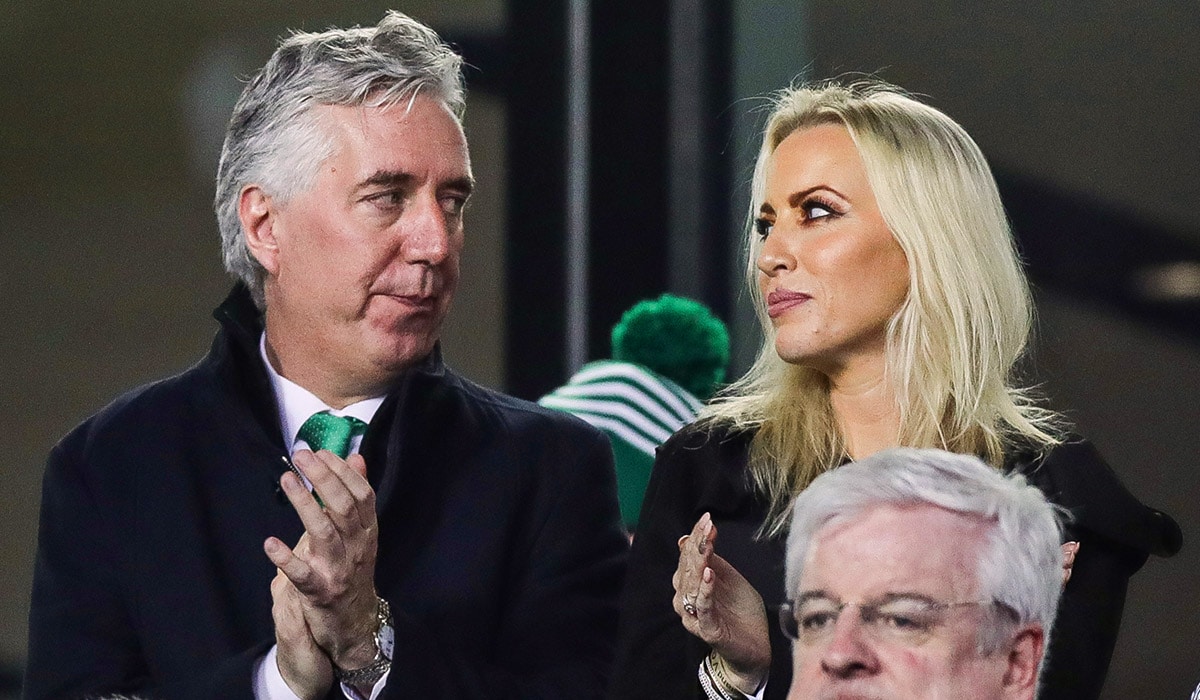 DomesticIreland's tweet photo. John Delaney has been dumped by his fiance Emma English.
Delaney had bought a house for β¬800,000 in Co. Wicklow where he hoped they would spend the rest of their lives together.
I think it's fair to say it's been a disastrous year for John Delaney.
#LOI https://t.co/M04iUlbkgI