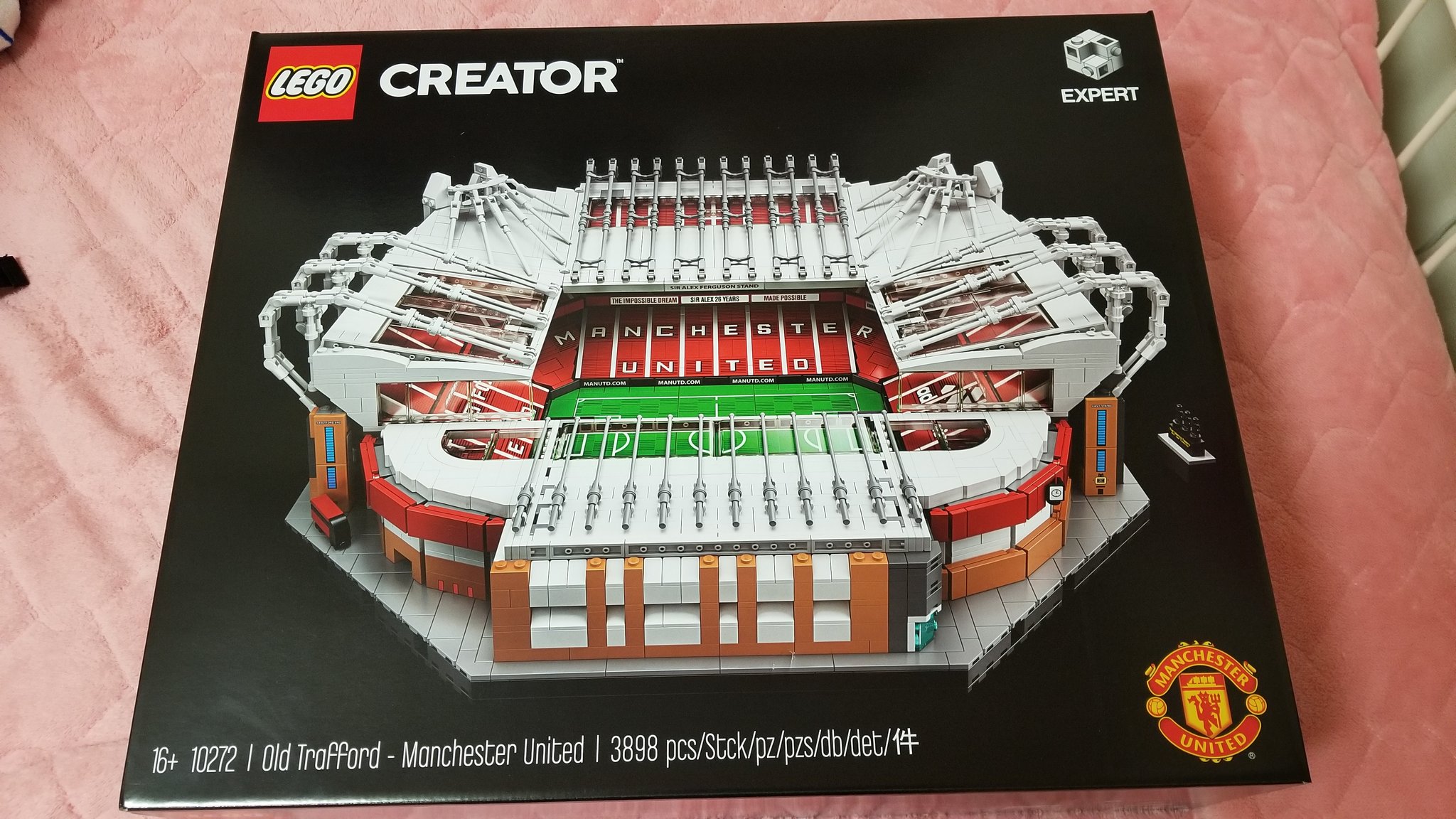 まさ 2袋目のeaststandも完成 Manutd レゴ Legoオールド トラフォード作成 Lego オールドトラフォード T Co 4uuzpdce1i Twitter