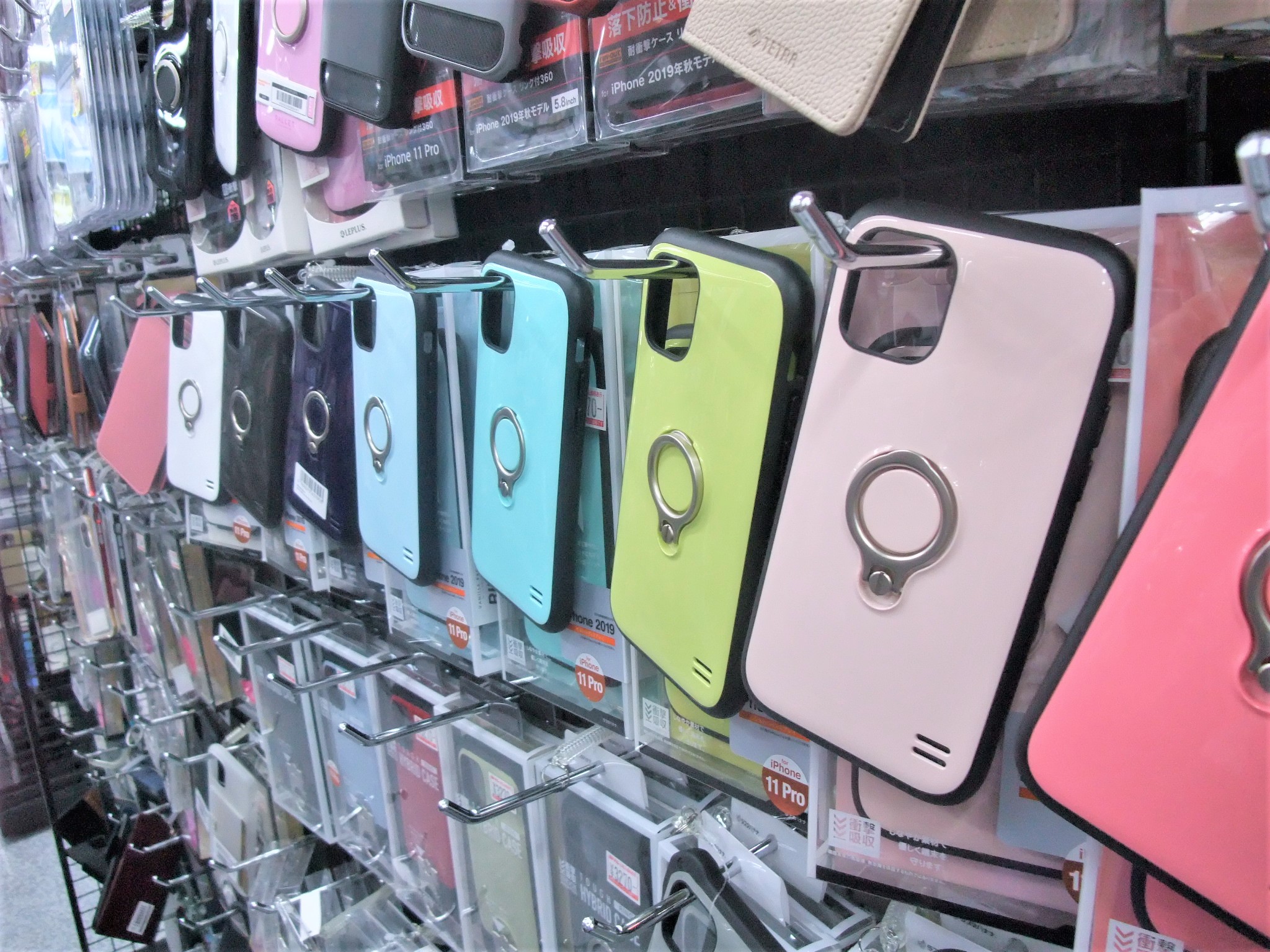 御徒町駅周辺でiphoneケースを買おう キャラクタースマホケースも Pathee パシー