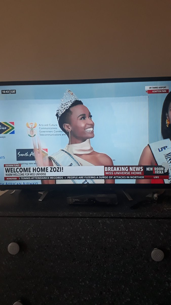 #ZoziComeshome  the queen is here🤗🤗 #MissUniverse2019