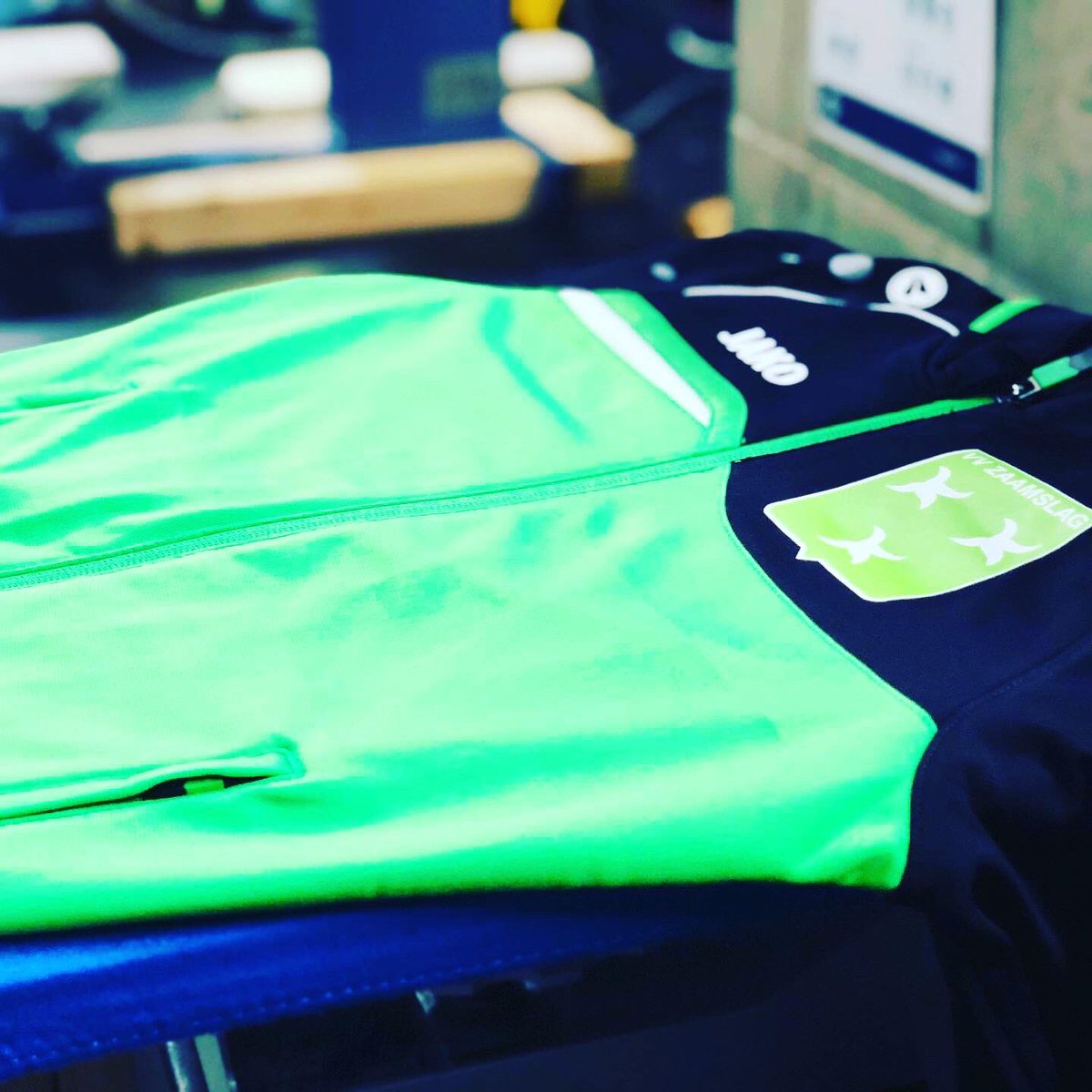 AcerbisBelgie's tweet photo. De kleinste jeugd van VV Zaamslag in nieuwe Jako Competition2.0 trainingspakken.
Uiteraard verzorgd door Teamcenter Waasland de Jako dealer van het Waasland en Zeeuws Vlaanderen.
#vvzaamslag #jako #teamcenterwaasland #competition2.0 #newgreen #JakoCenterWaasland https://t.co/o4r3NN8935